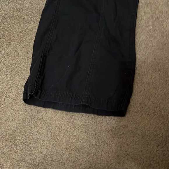 low rise black cargo pants - Picture 3 of 4